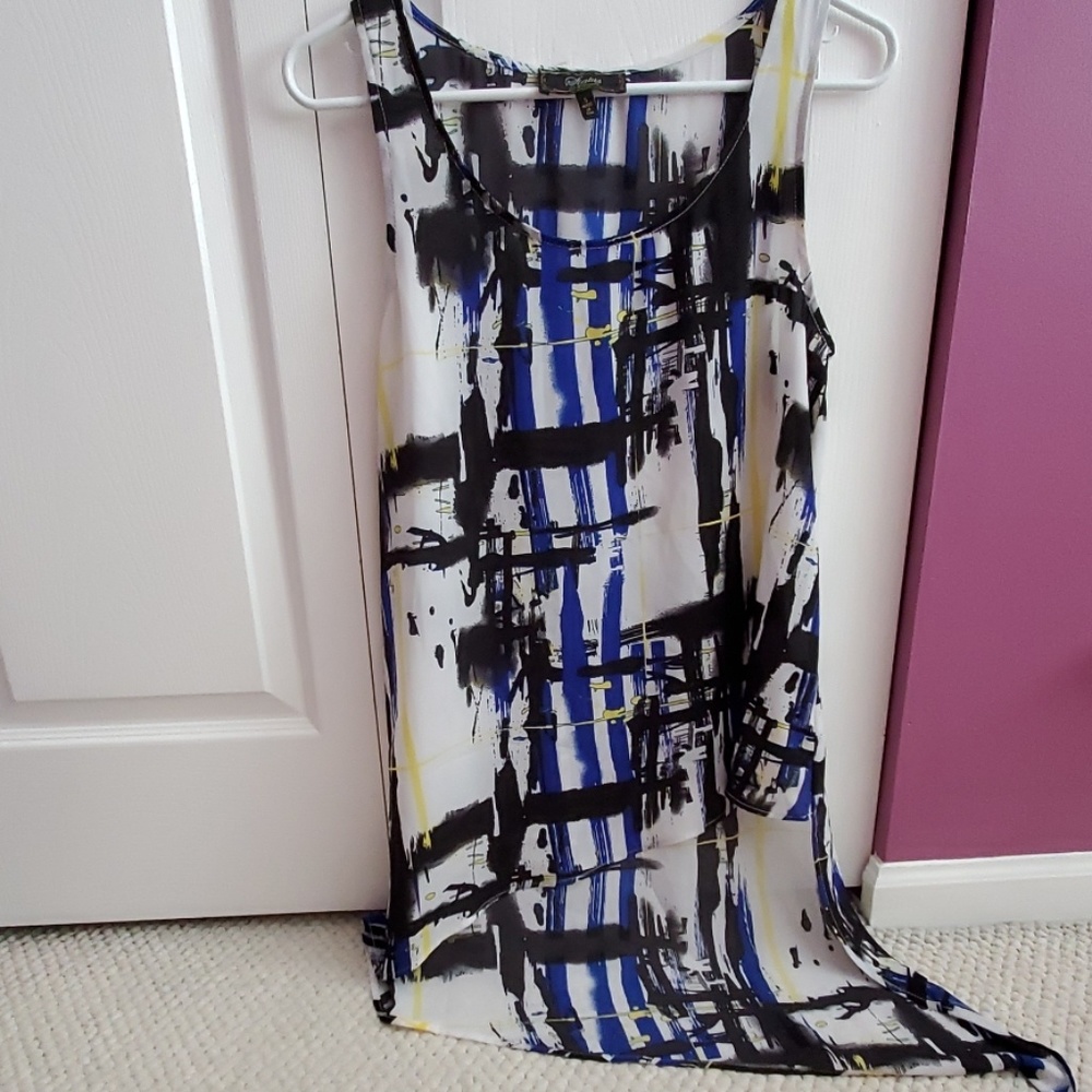 Status asymmetrical tank top size S
